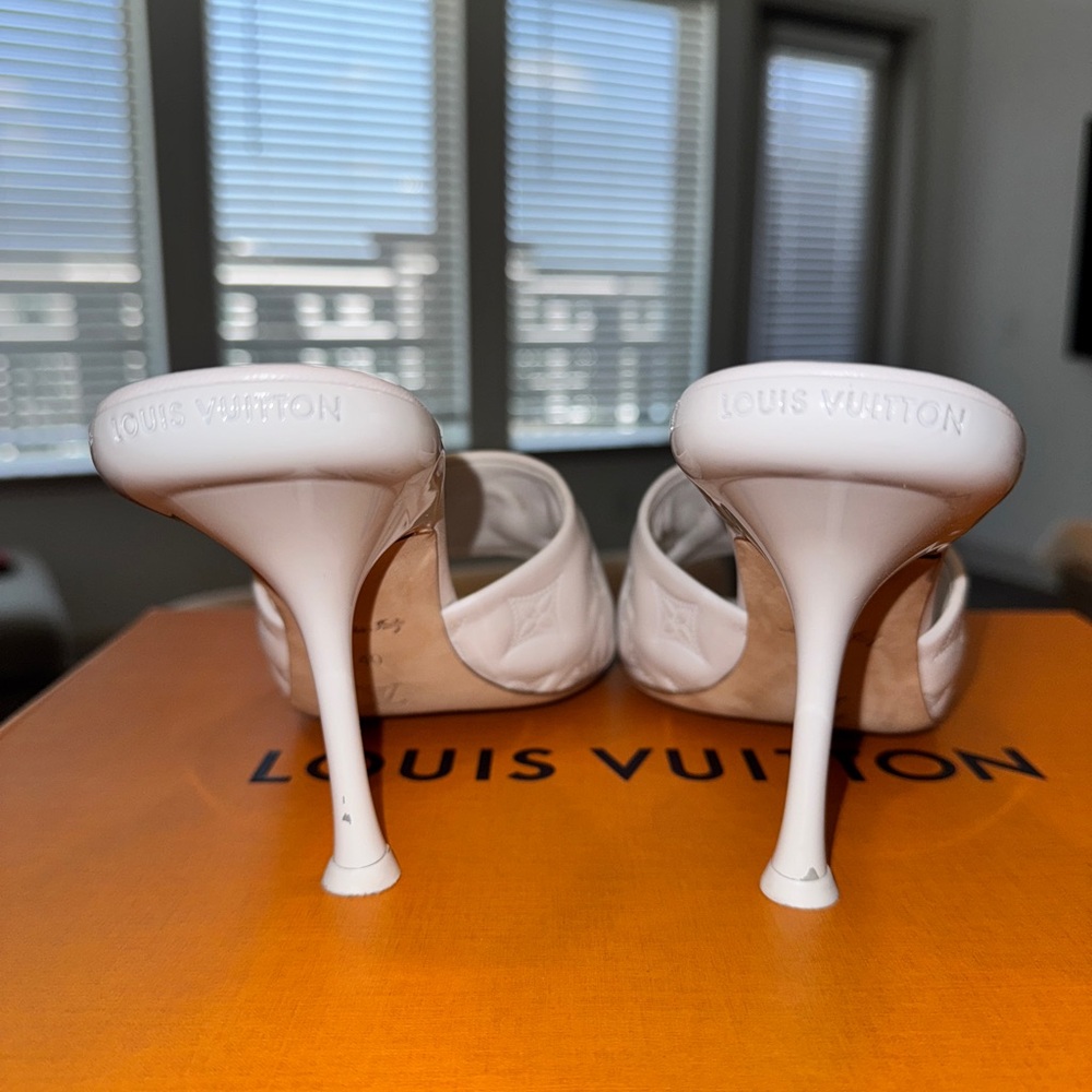 Louis Vuitton White Women's Heeled Sandals - Picture 7 of 11